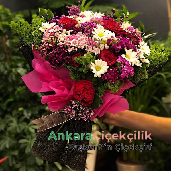 Ankara Çiçekçi Karışık Mevsim Buketim